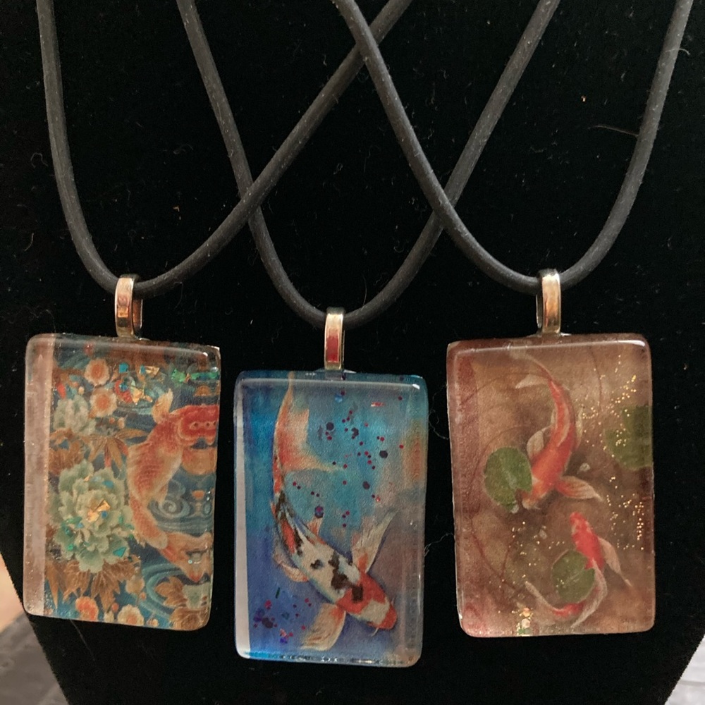 Glass Tile Pendant Necklaces - animals - Picture 2 of 4